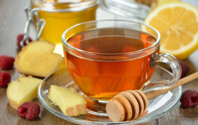 蜂蜜红茶（蜂蜜红茶可以一起喝吗）